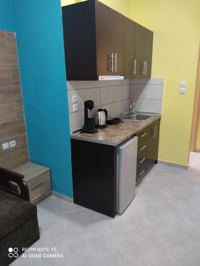 G M 2 Rooms Kentro In The Heart Of The City Larissa Exterior photo