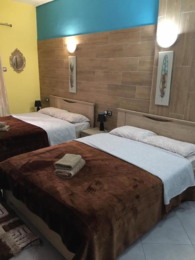 G M 2 Rooms Kentro In The Heart Of The City Larissa Exterior photo
